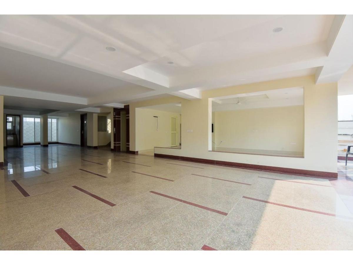 Bluo Studio2 Golf Course Road - Gym, Terrace Garden Гургаон Екстериор снимка