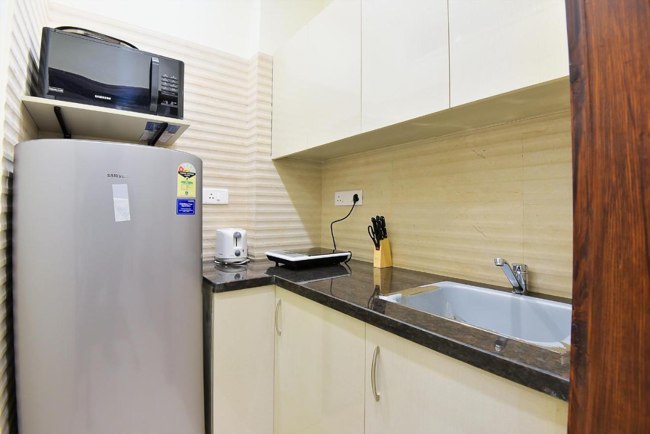 Bluo Studio2 Golf Course Road - Gym, Terrace Garden Гургаон Екстериор снимка